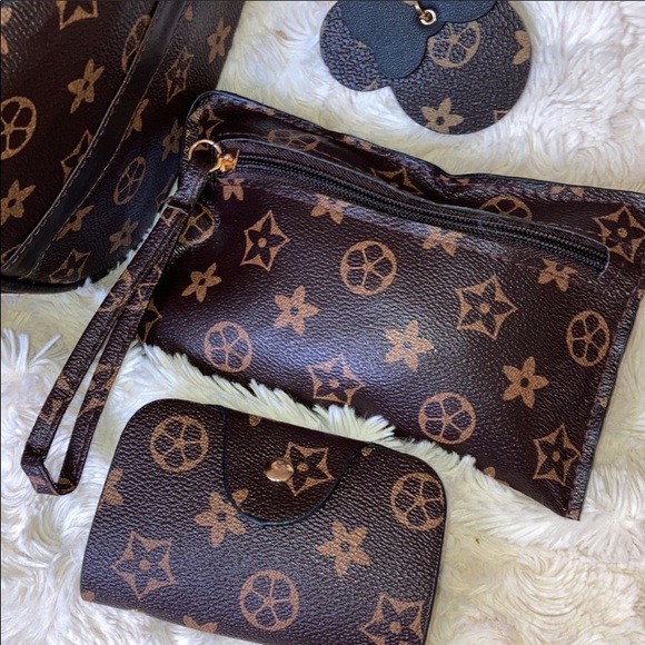 Multiple piece set - Picture 9 of 14